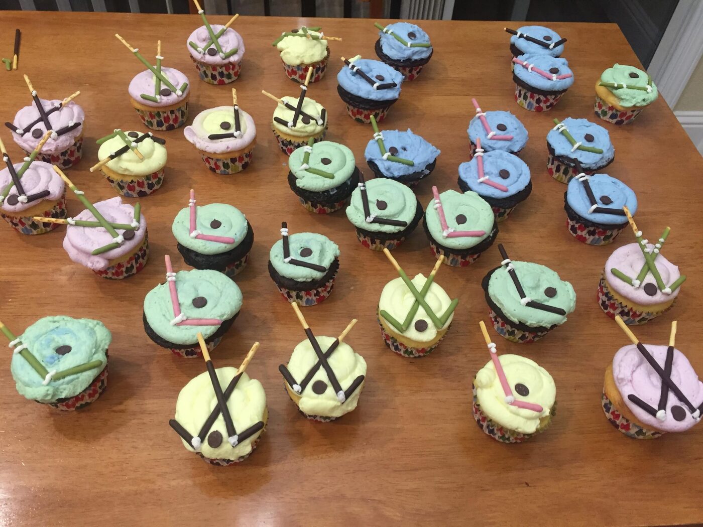 Hockey cupcakes